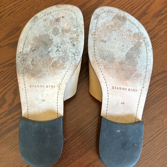 Gianni Bini-Tan Slides-Leather-SZ 9M - Picture 4 of 5